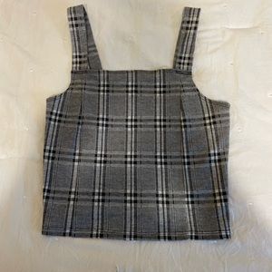 American eagle plaid black and white top